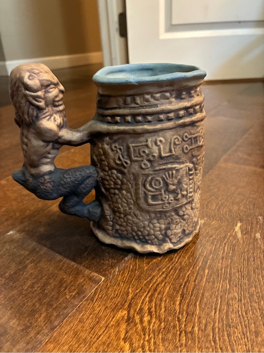 Vintage-Style Ceramic Tankard mug in Blue and Brown 1974